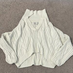 Cropped Hollister sweater